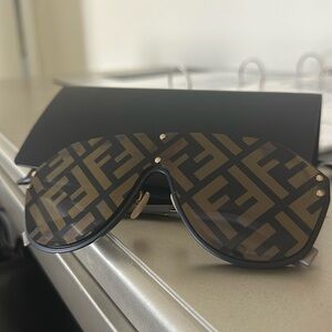 Fendi sunglasses